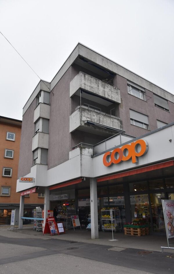 Mehrfamilienhaus mit Detailhandel, Winterthur